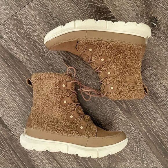 Sorel Explorer II Joan Insulated Lace-Up Boot - Picture 1 of 9